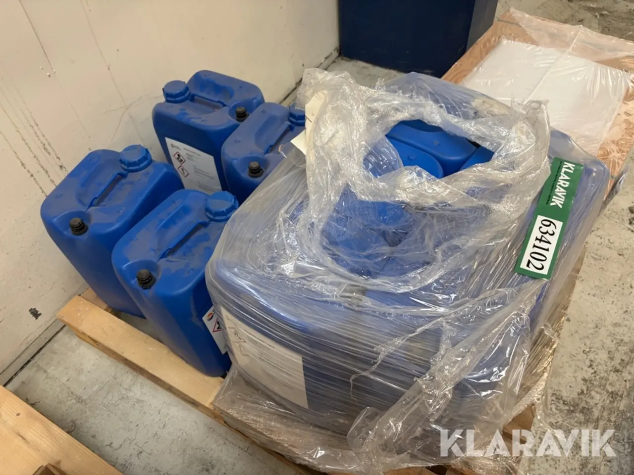 Billede 3 - Hydraulikolie Quaker Houghton Houghto-Safe 620 E 9 Beholdere