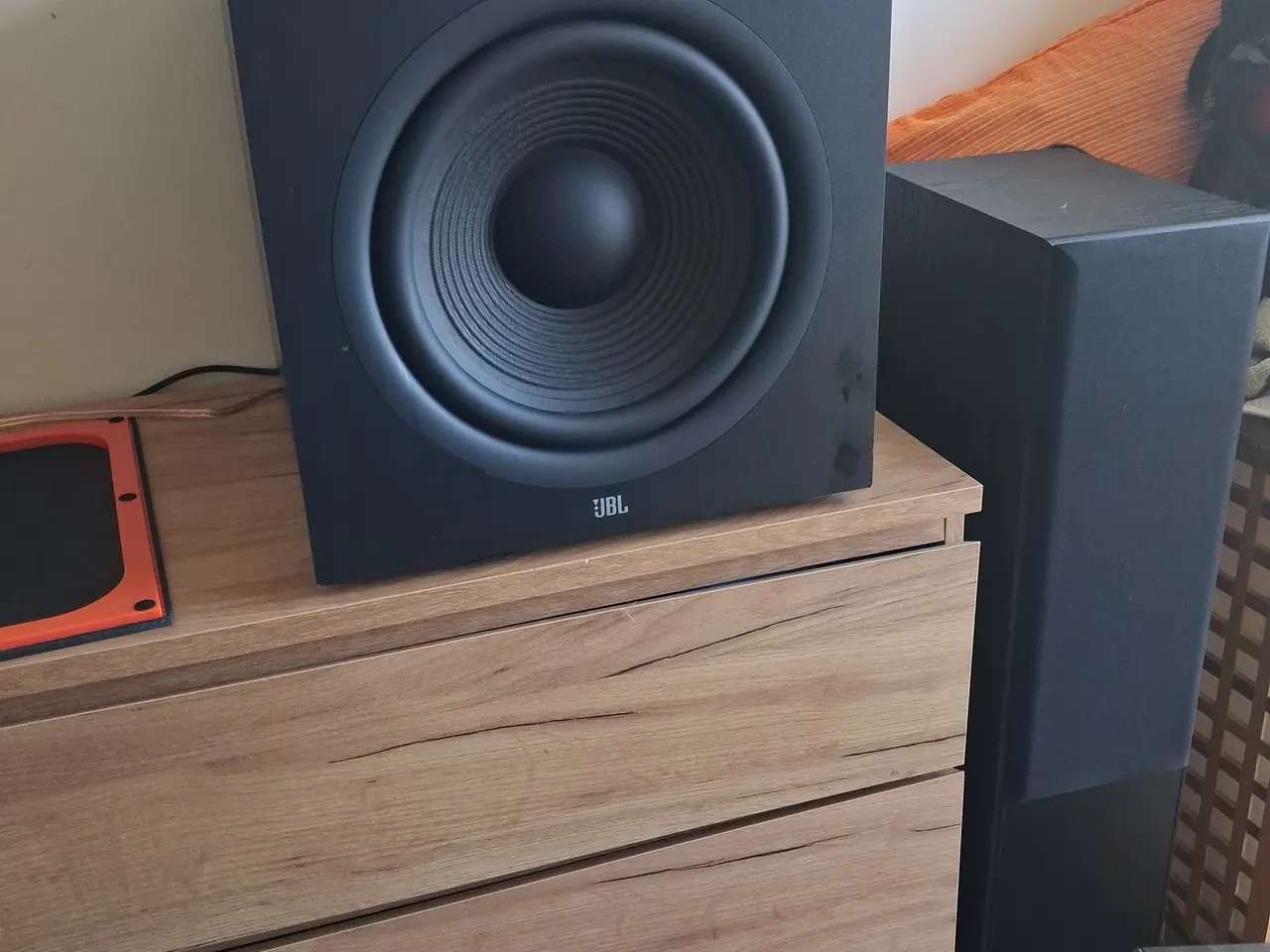 Billede 1 - Jbl stage 2 220p 12"