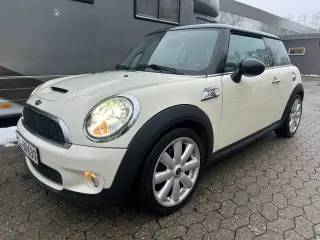 MINI Cooper S 1,6 Steptr.