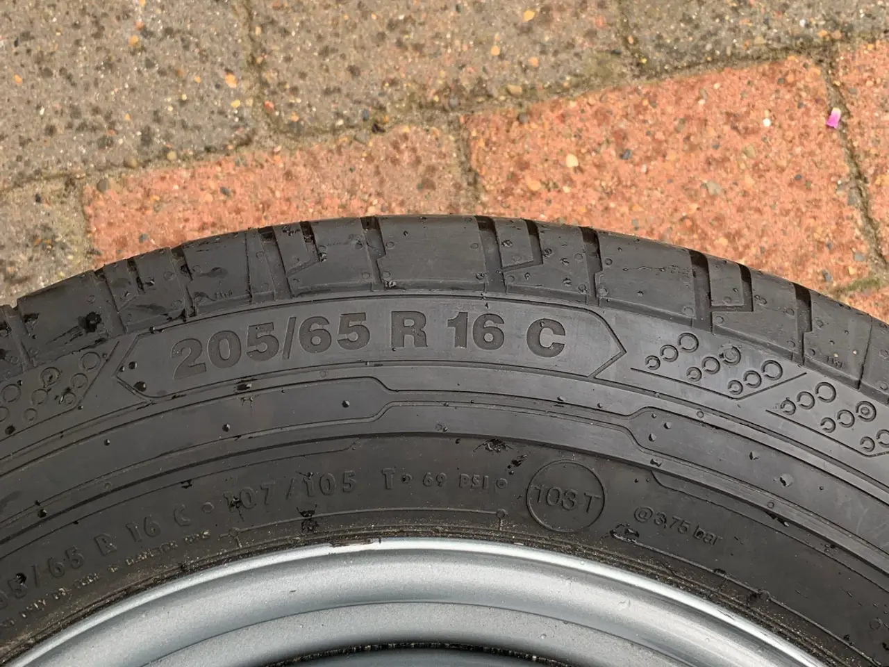 Billede 4 - Continental 205/65 R 16