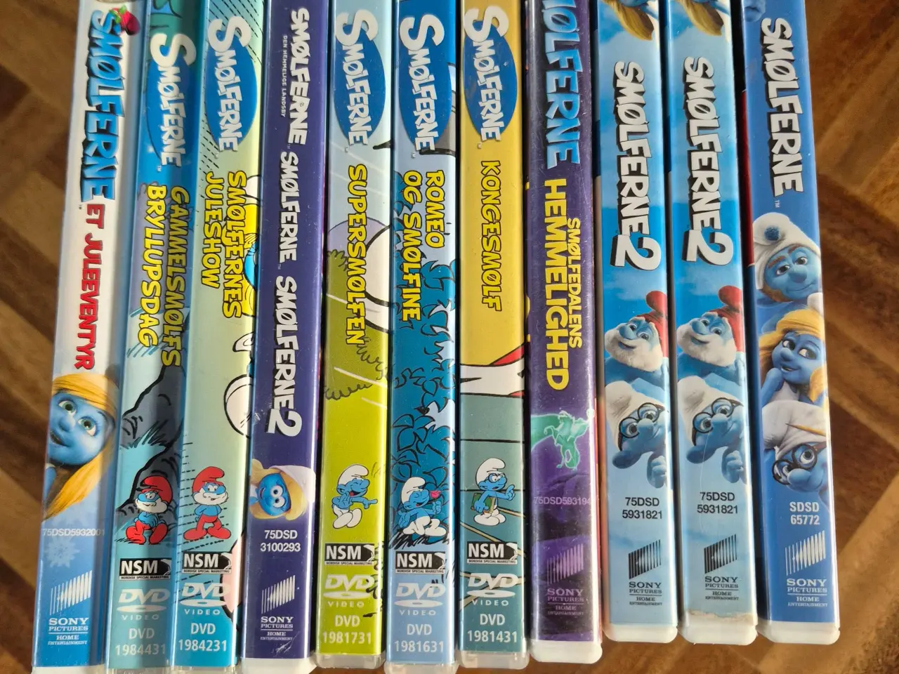 Billede 7 - Smølfe dvd film forskellige titler