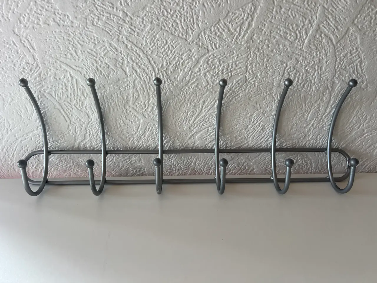 Billede 1 - Knagerække med 6 Knage. Længde: 51 Cm. 