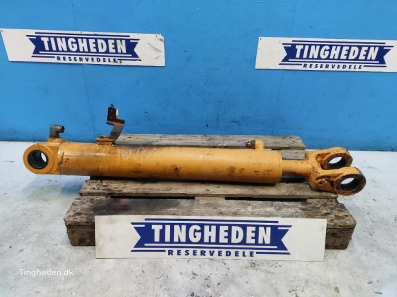 Billede 1 - Case 821E Cylinder 87337177