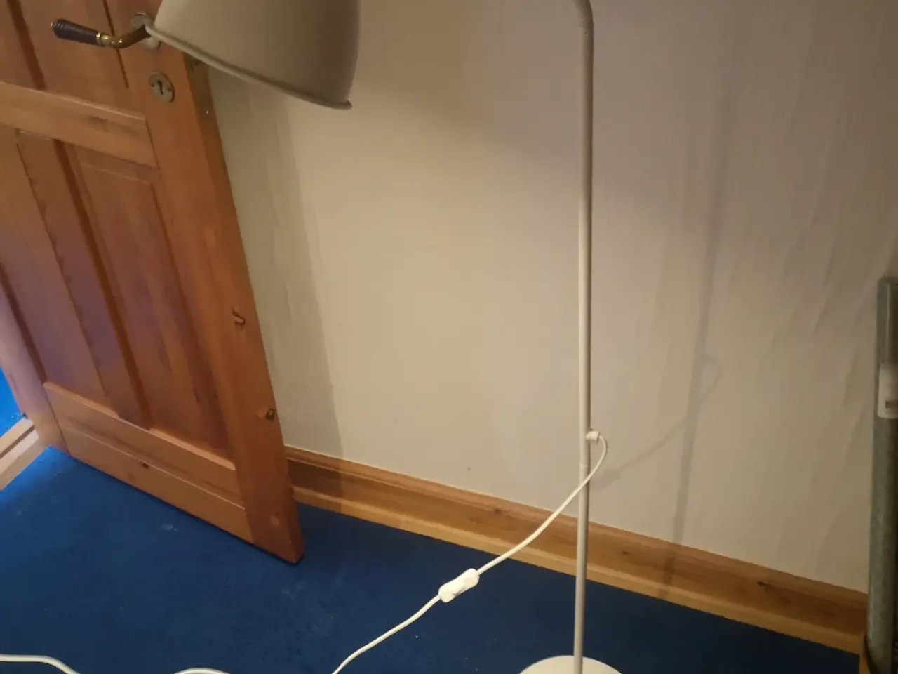 Billede 3 - 2x Ikea Lersta gulvlamper i hvid