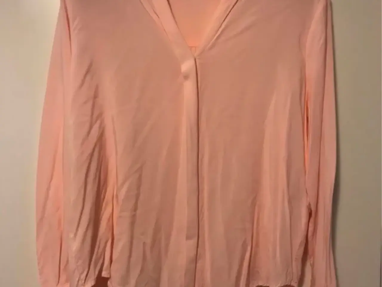 Billede 1 - Gina Tricot bluse str. 44