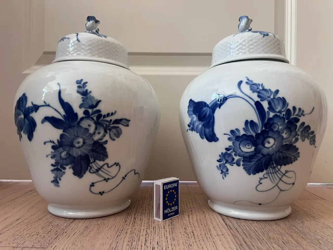 Billede 2 - Rigtig store Royal Copenhagen blå blomst låg vaser