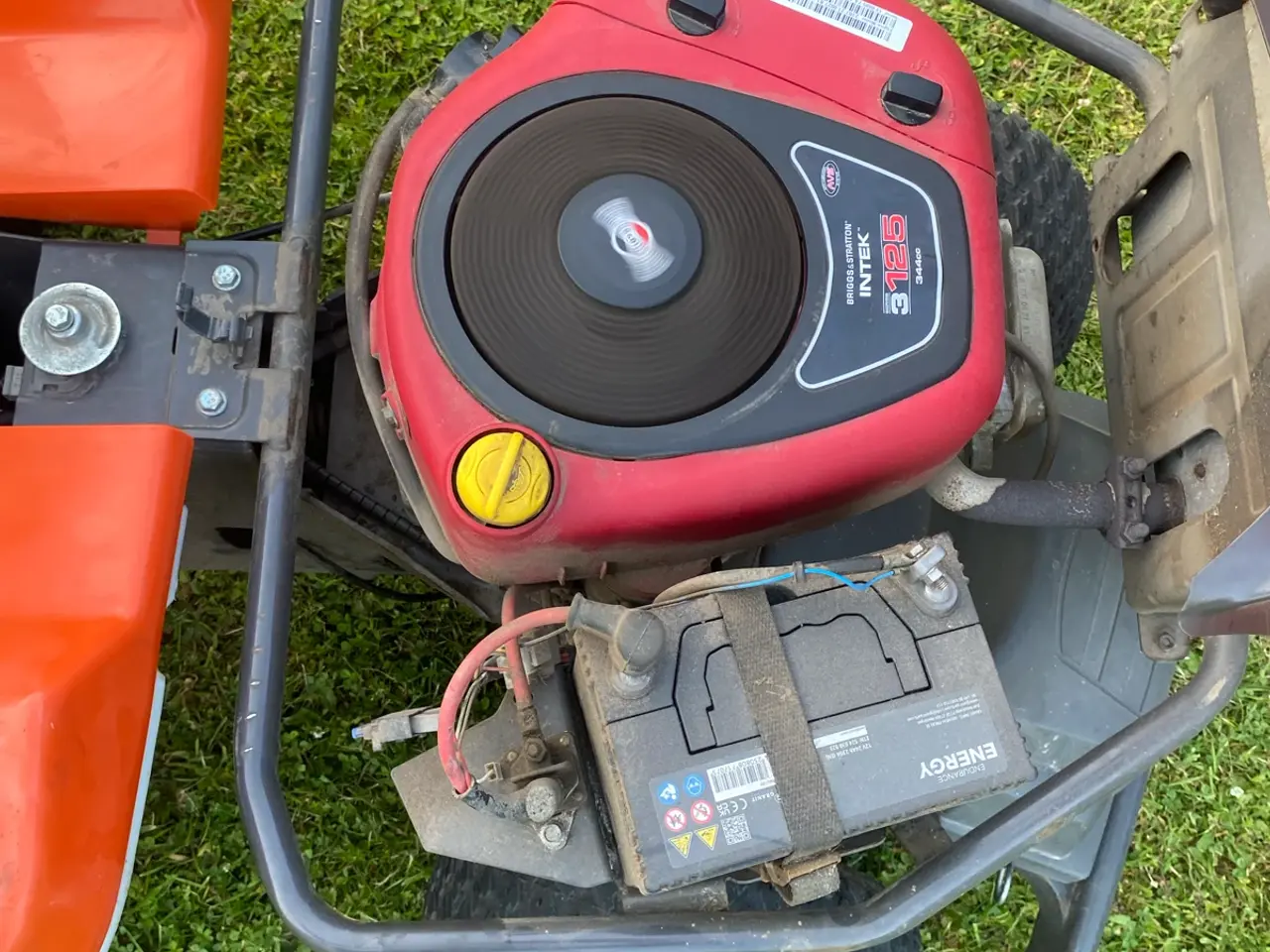 Billede 7 - Husqvarna R213C havetraktor