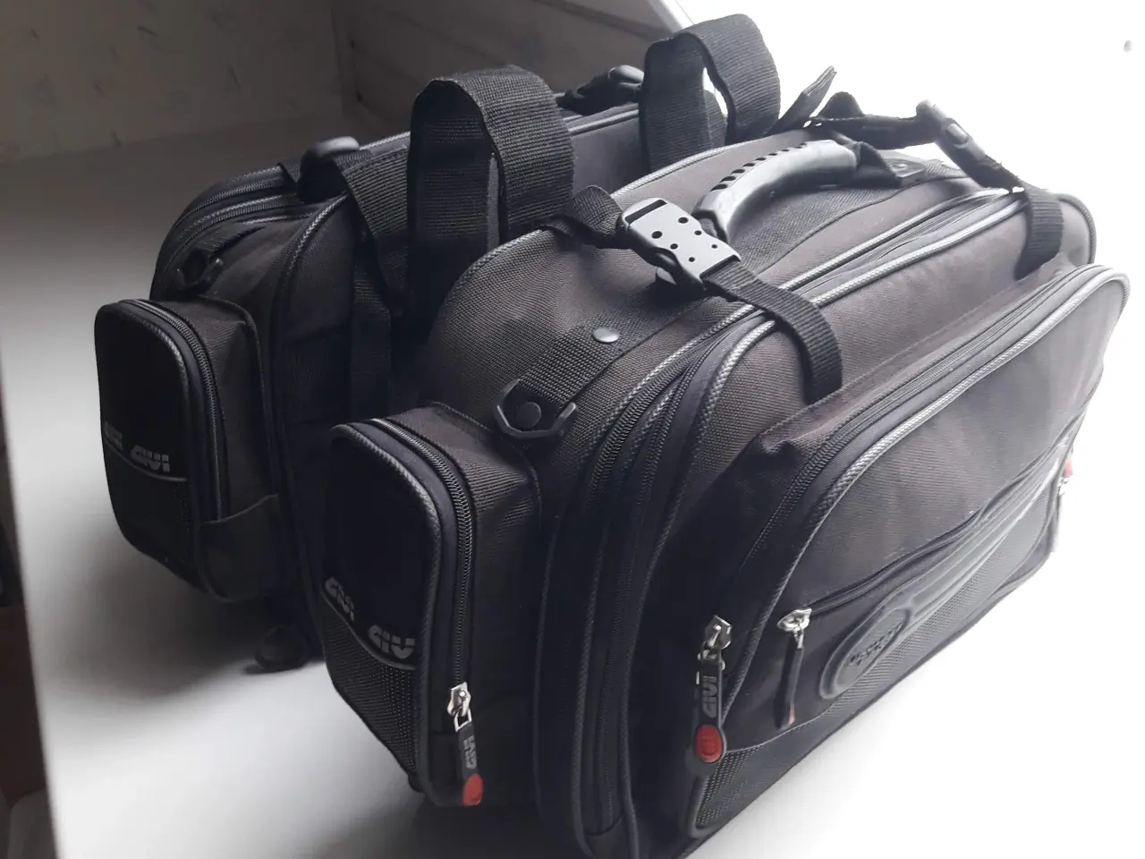 Billede 1 - MC Sidetasker