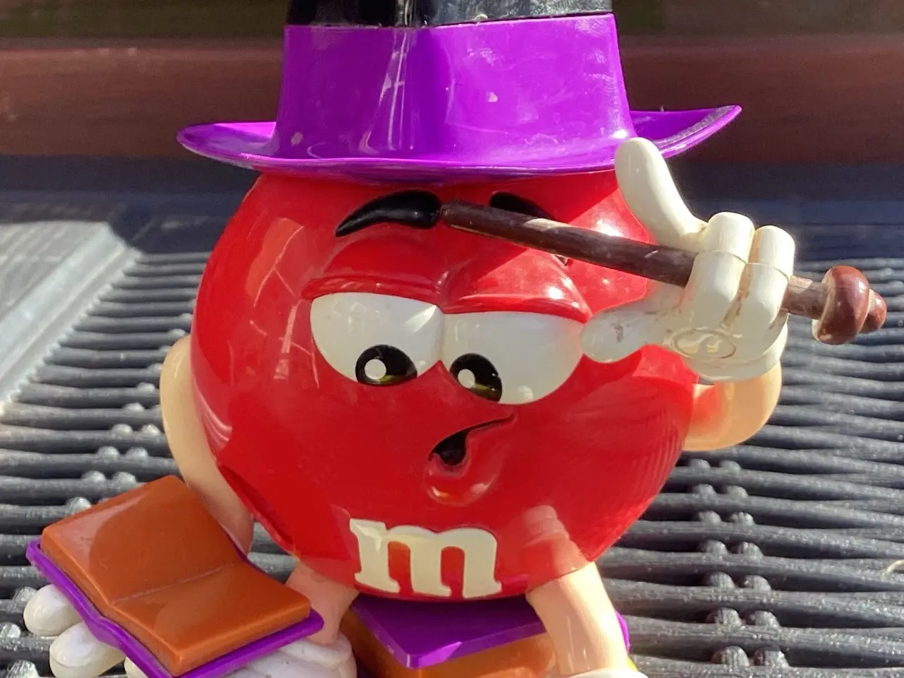 Billede 3 - M&M låg- figurer 2 styk samlet