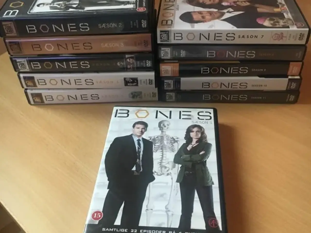 Billede 1 - Tv-serien Bones sæson 1-11
