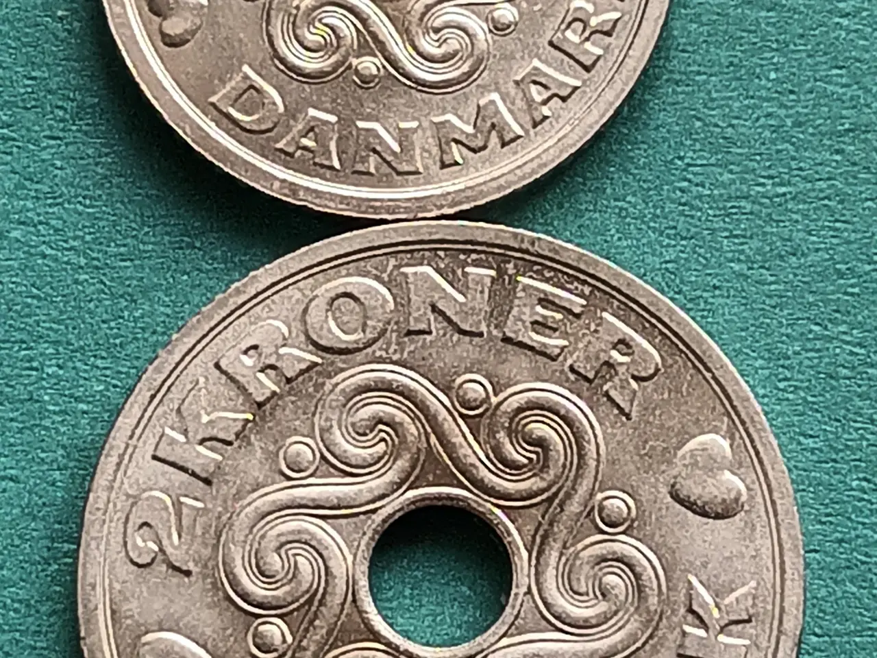 Billede 2 - Prøvemønter 1 + 2 kr 1990