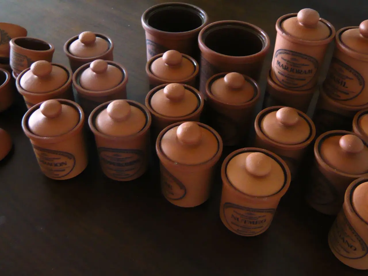 Billede 1 - Diverse fra Henry Watson Pottery