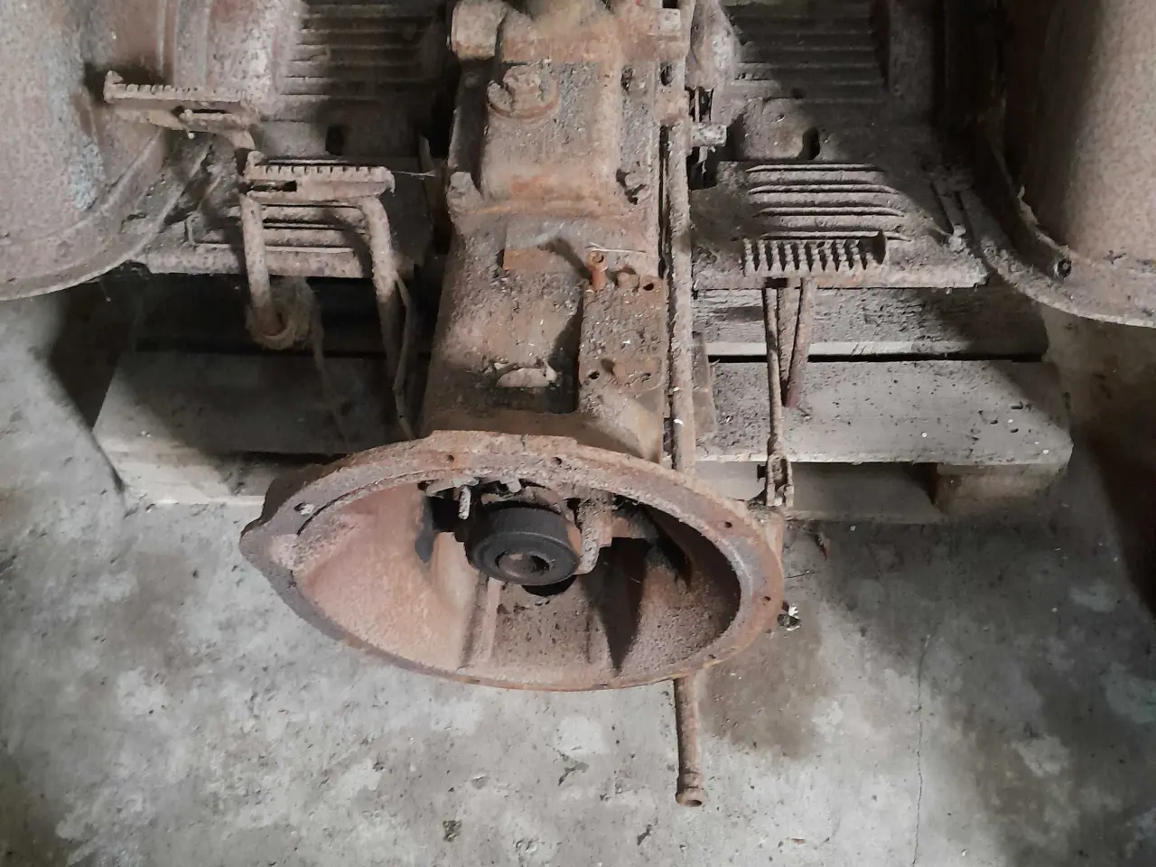 Billede 1 - BM-Teddy 200 / T230 / T25 Gearkasse og bagtøj m