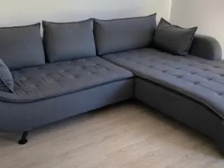 Sofa med ekstra stor chaiselong/hjørnesofa