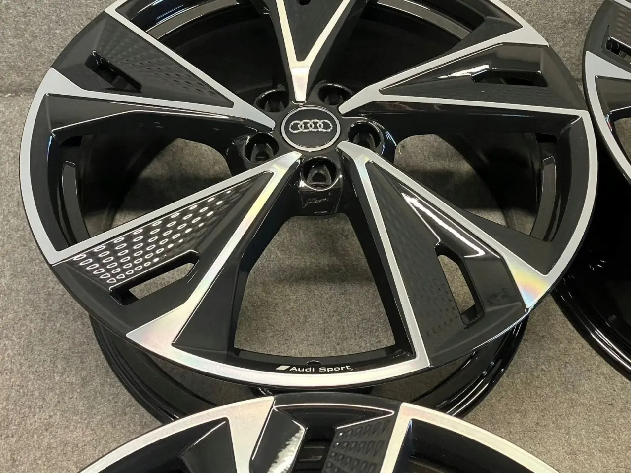 Billede 5 - ALUFÆLGE AUDI A6 S6 C8 4K0 21"