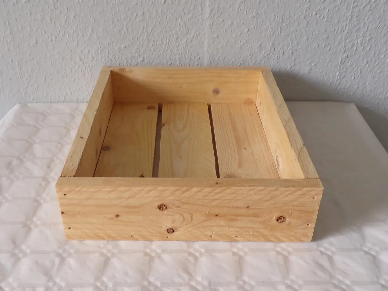 Billede 3 - Bakke i genbrugstræ 33,4 x 27 cm