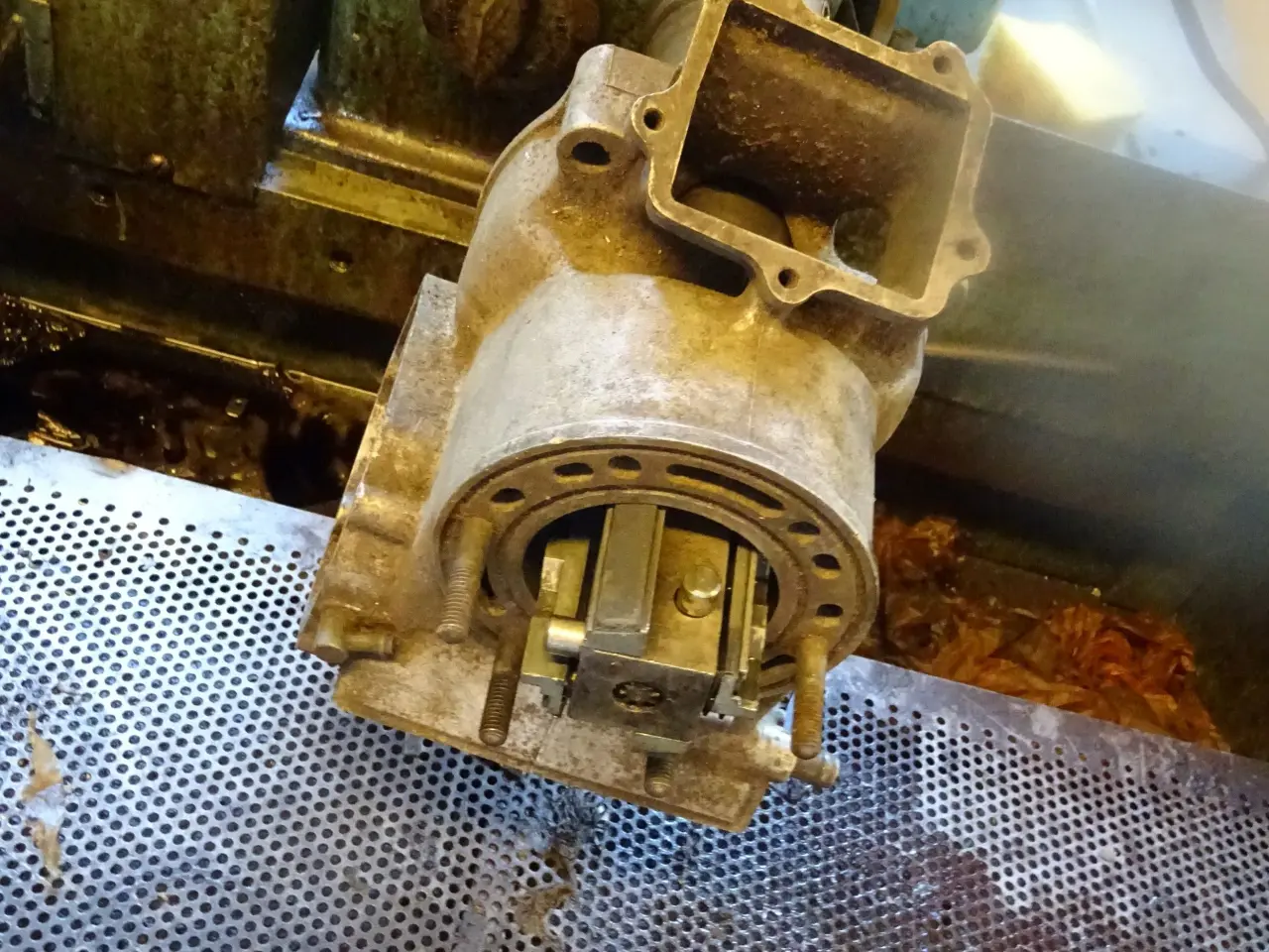 Billede 3 - MC. cross- og  landevejs mc reparationer 