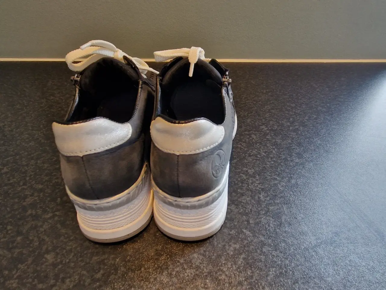 Billede 3 - Rieker sneakers str 40
