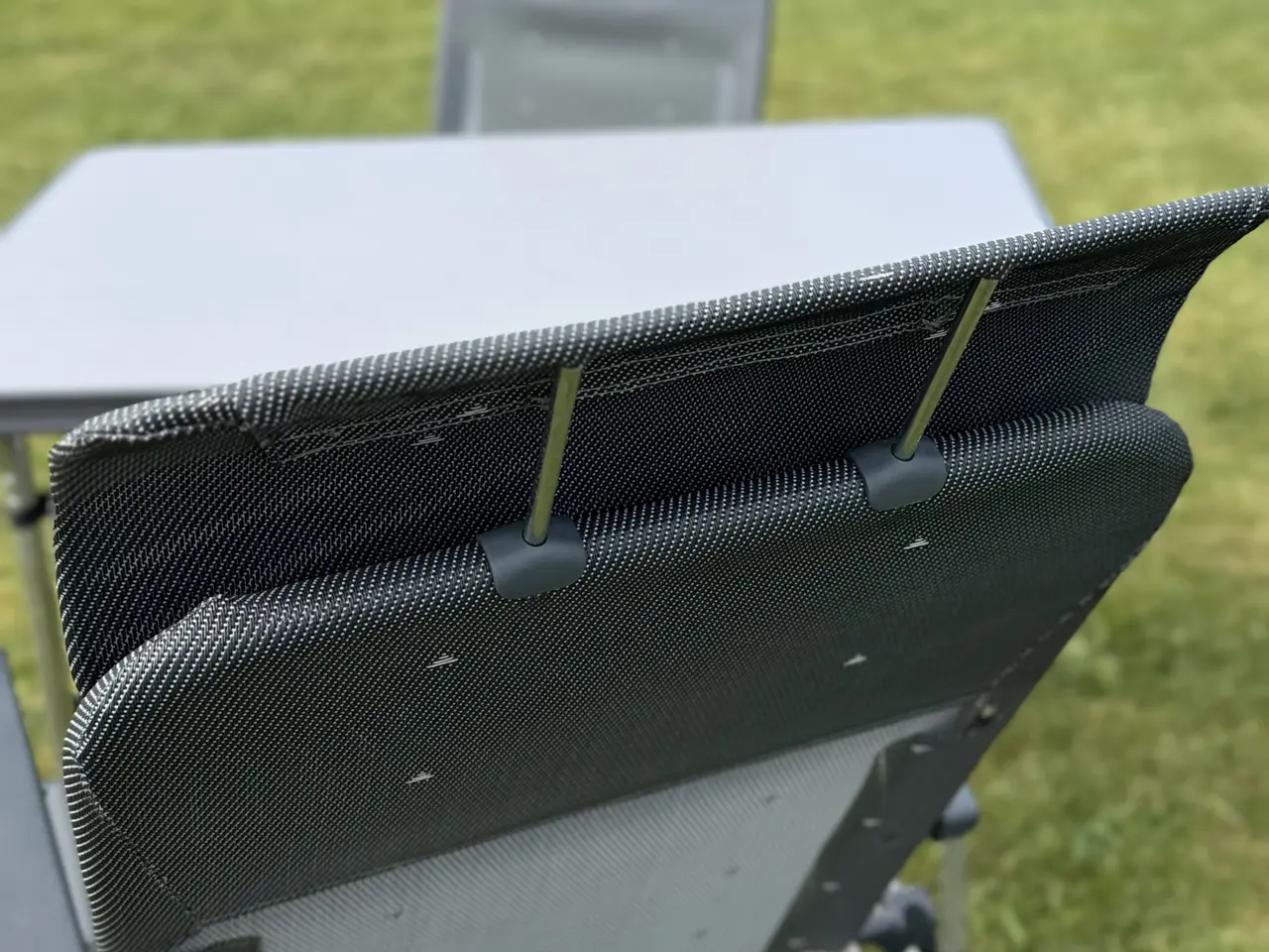 Billede 3 - Crespo campingbord + 2 luksus campingstole + opbev
