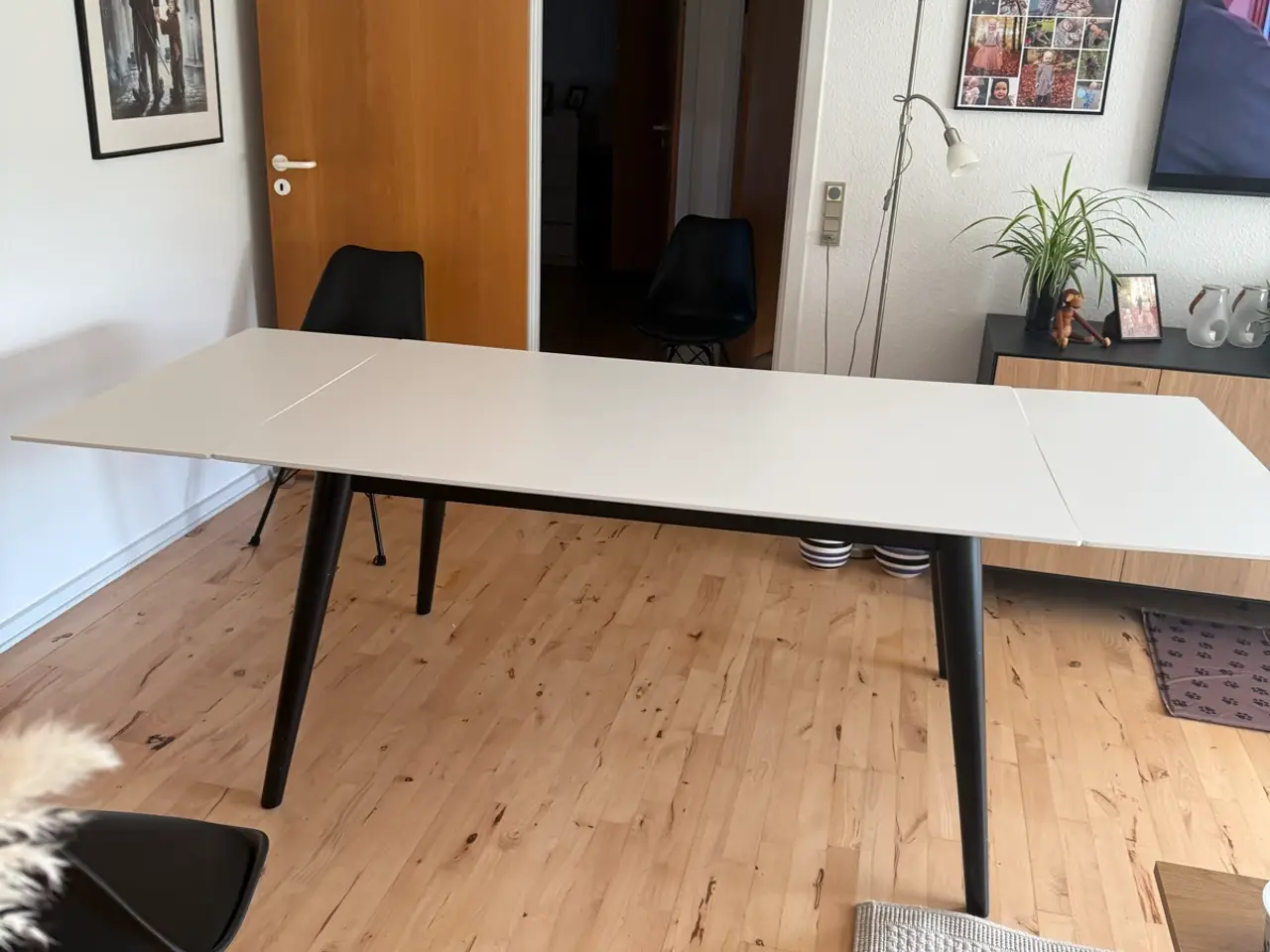 Billede 2 - Spisebord