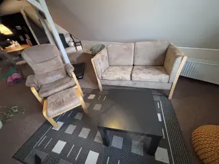 Sofagruppe med 2 prs sofa og lænestol