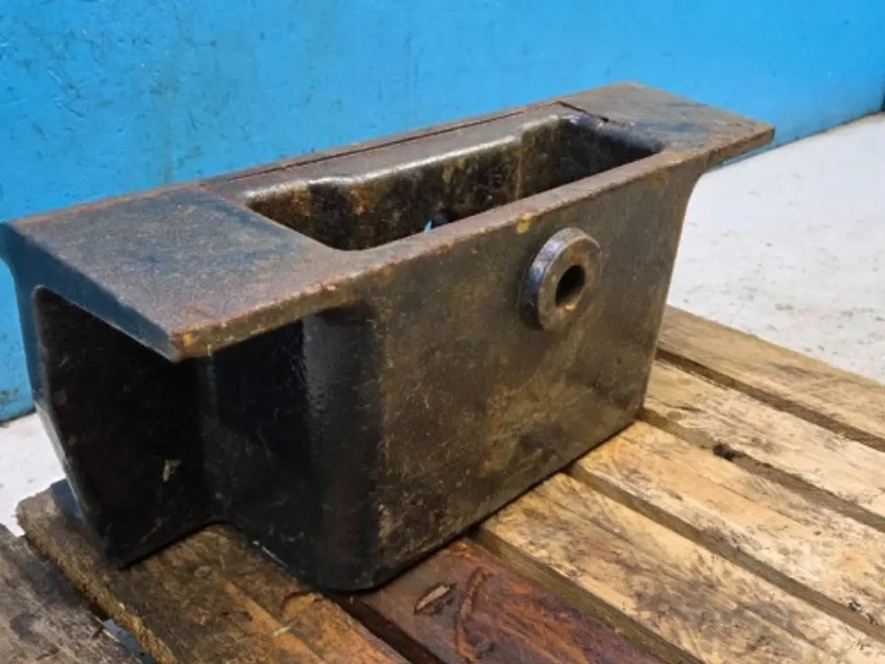 Billede 11 - New Holland TL100 Beslag 87302955