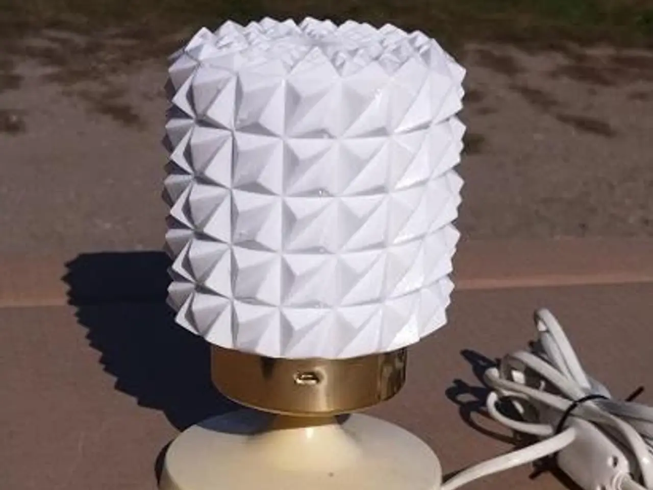 Billede 2 - retro design bordlampe fra Elektro Instala design