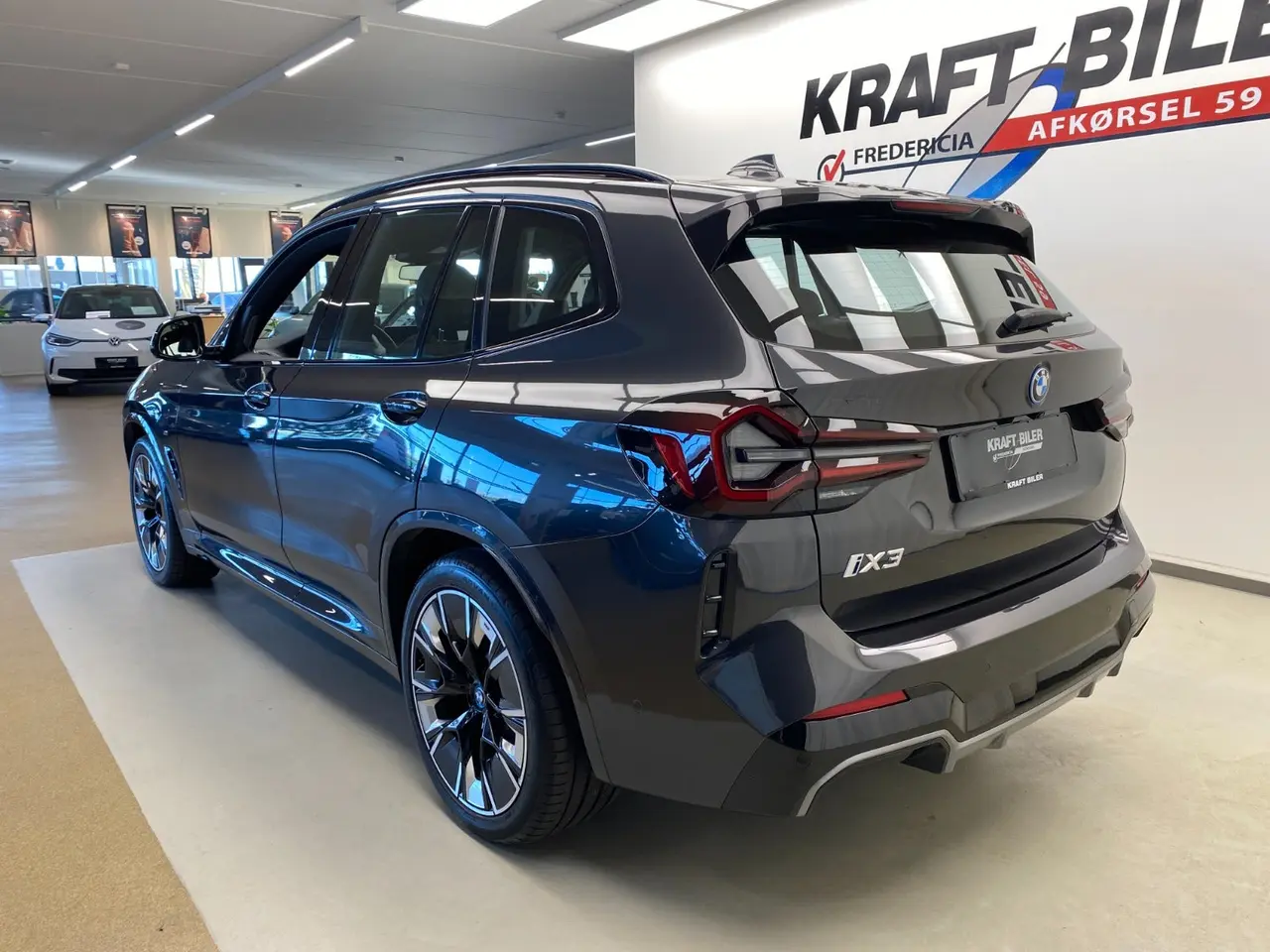 Billede 2 - BMW iX3  Charged Plus M-Sport
