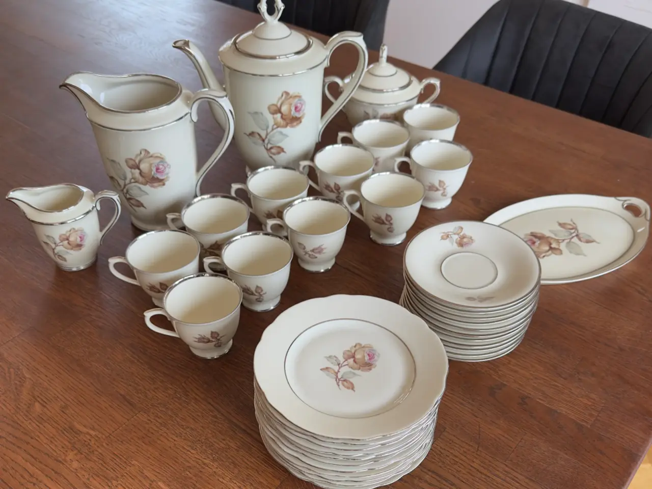 Billede 2 - Kaffestel - Capri 11 Pers.