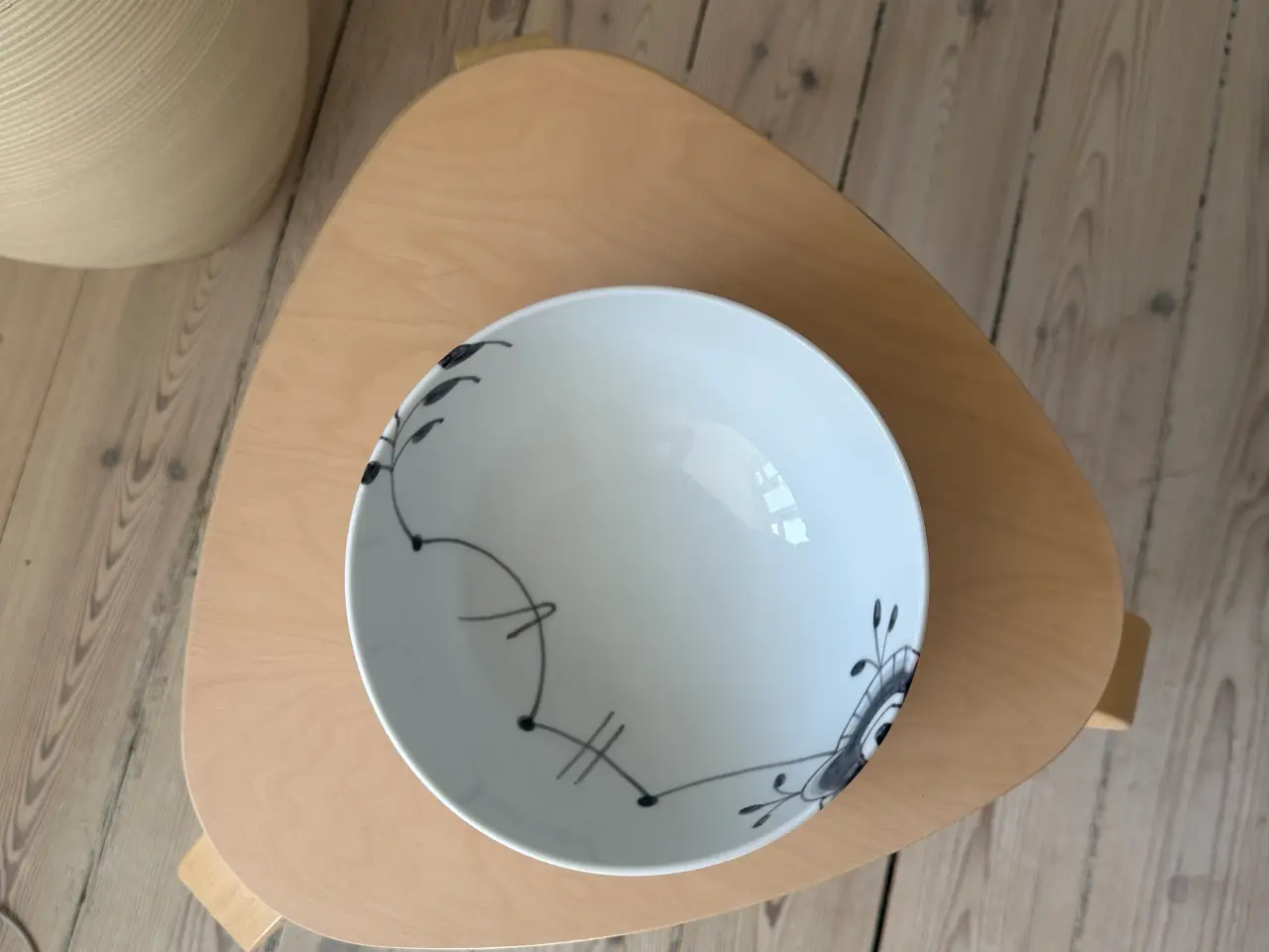 Billede 3 - Royal Copenhagen Sort Mega Riflet Skål Ø 18 cm - P