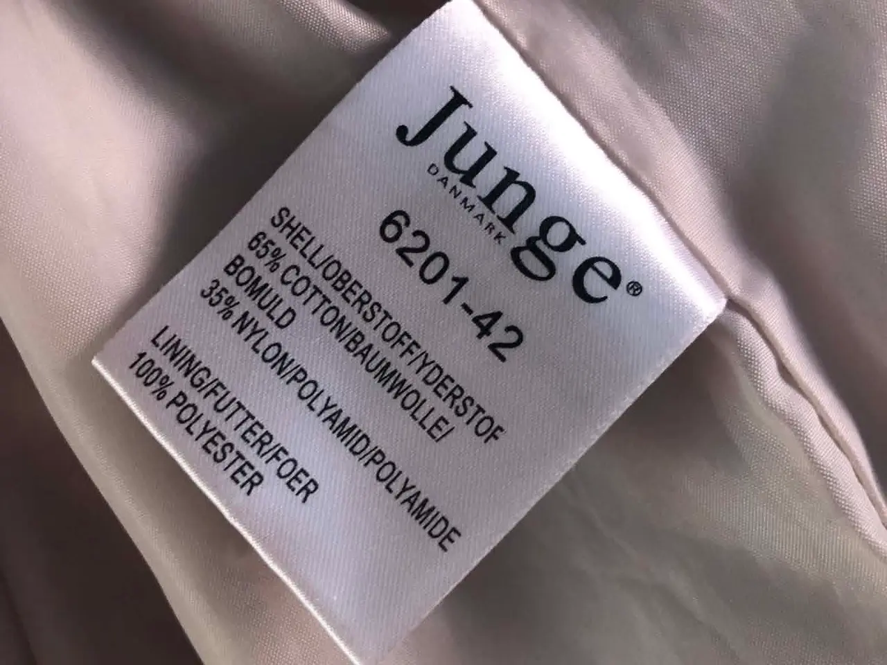 Billede 7 - Elegant Junge trenchcoat str 40 lys grå/beige