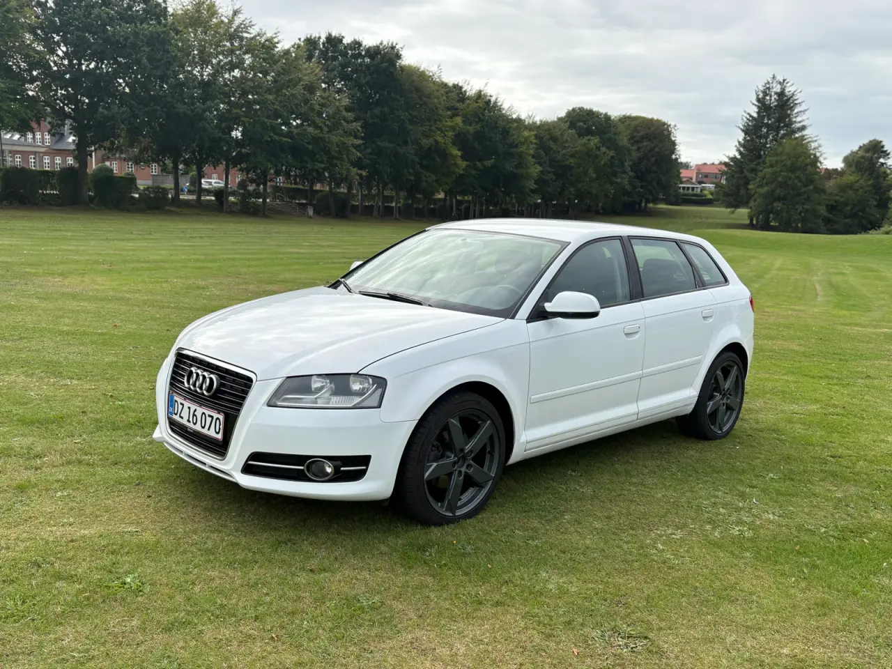 Billede 1 - Ny synet Audi A3 2,0 TDI Sportsback 8P FACELIFT !