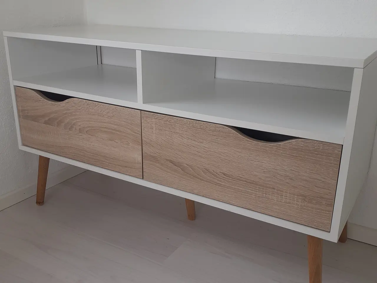 Billede 1 - Flot tv bord