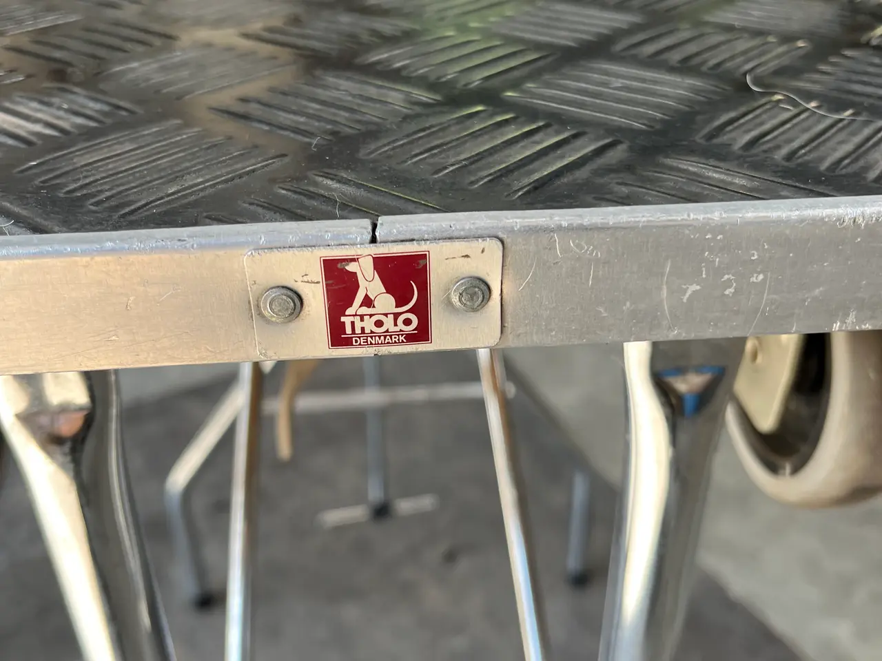 Billede 2 - Trimmebord Tholo f. små og mellemstore hunde