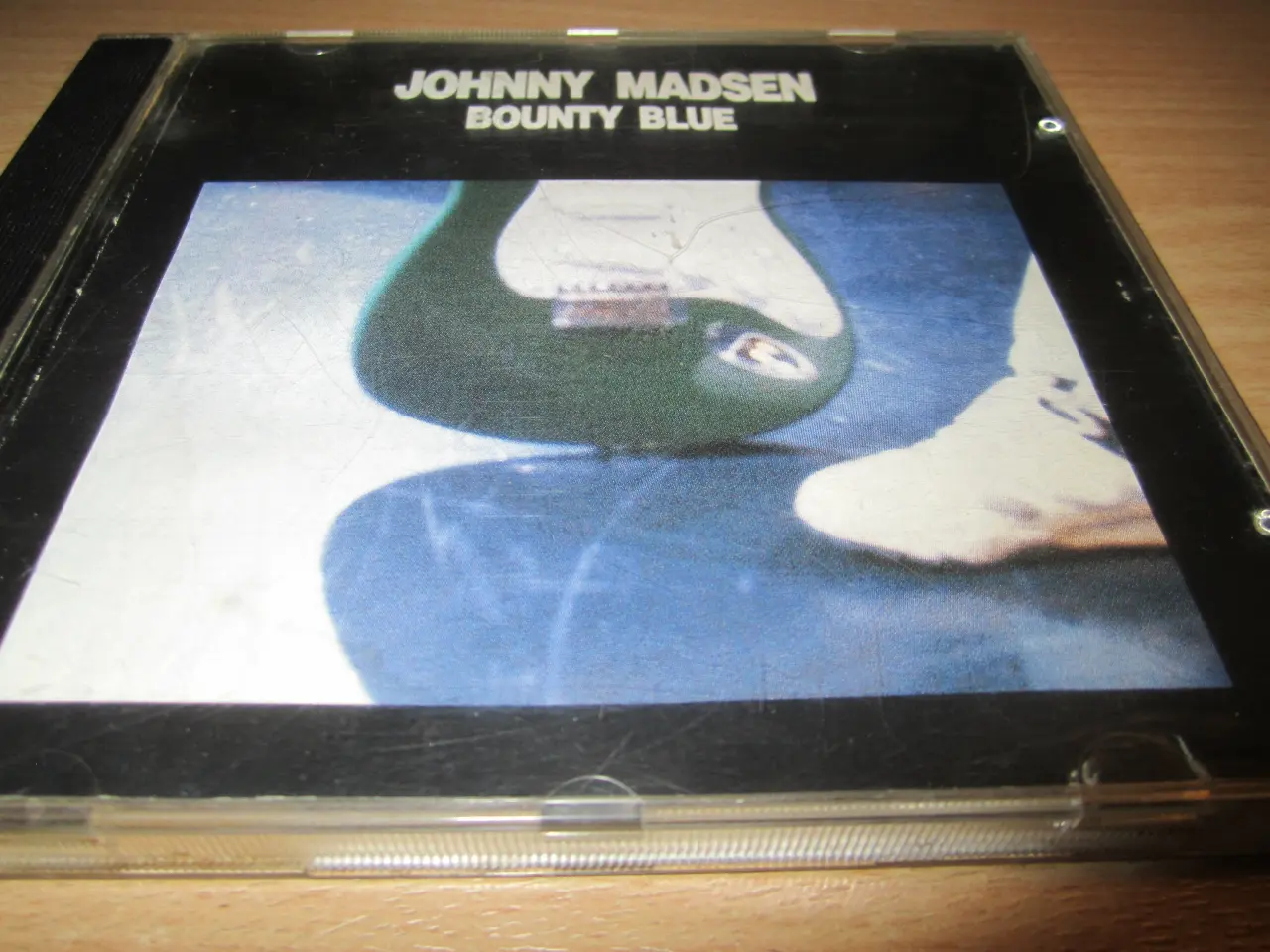 Billede 2 - BYD. JOHNNY MADSEN. BOUNTY BLUE.