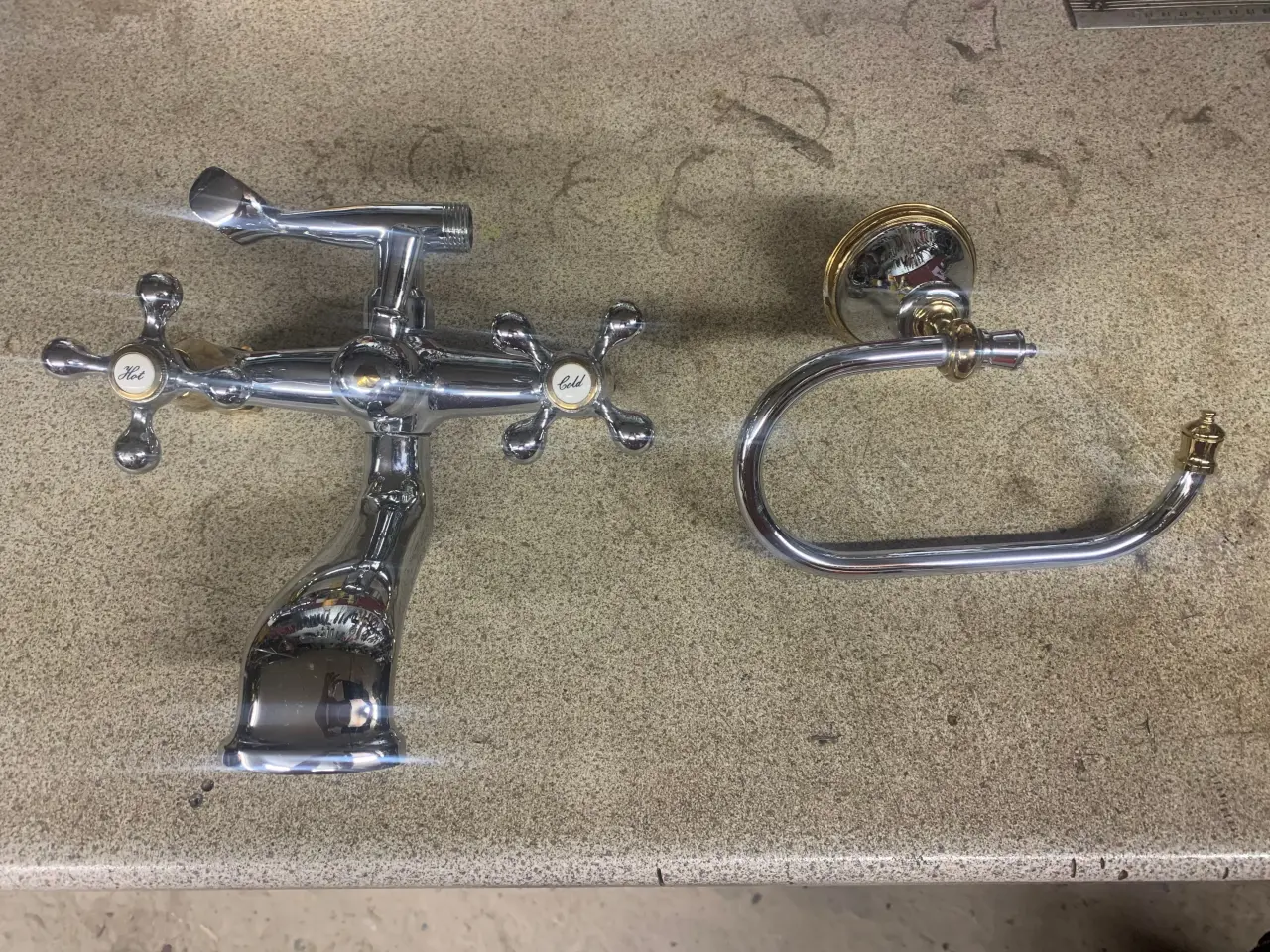 Billede 4 - Vandhane+toliet holder