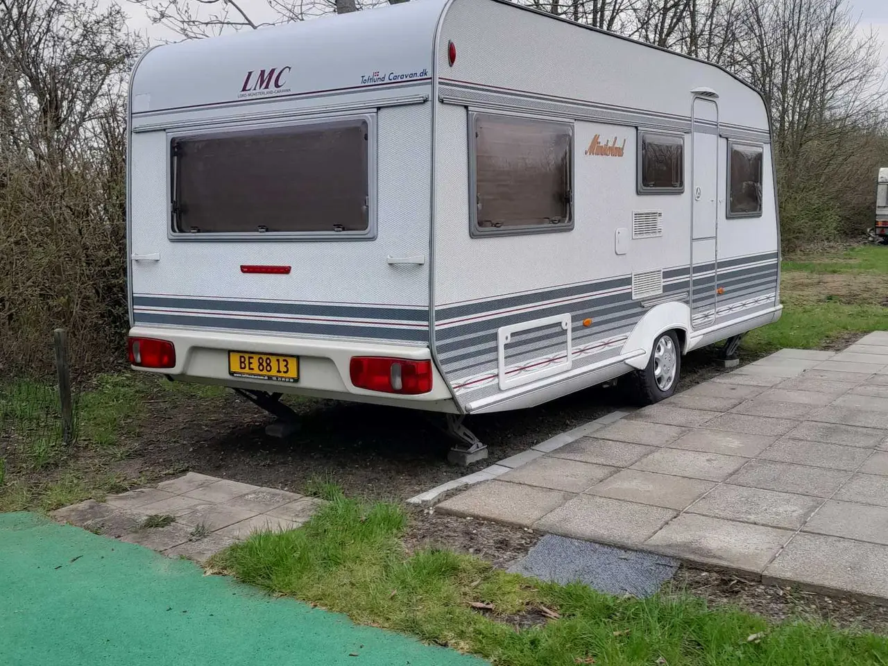 Billede 2 - Fin campingvognen med alt tilbehør