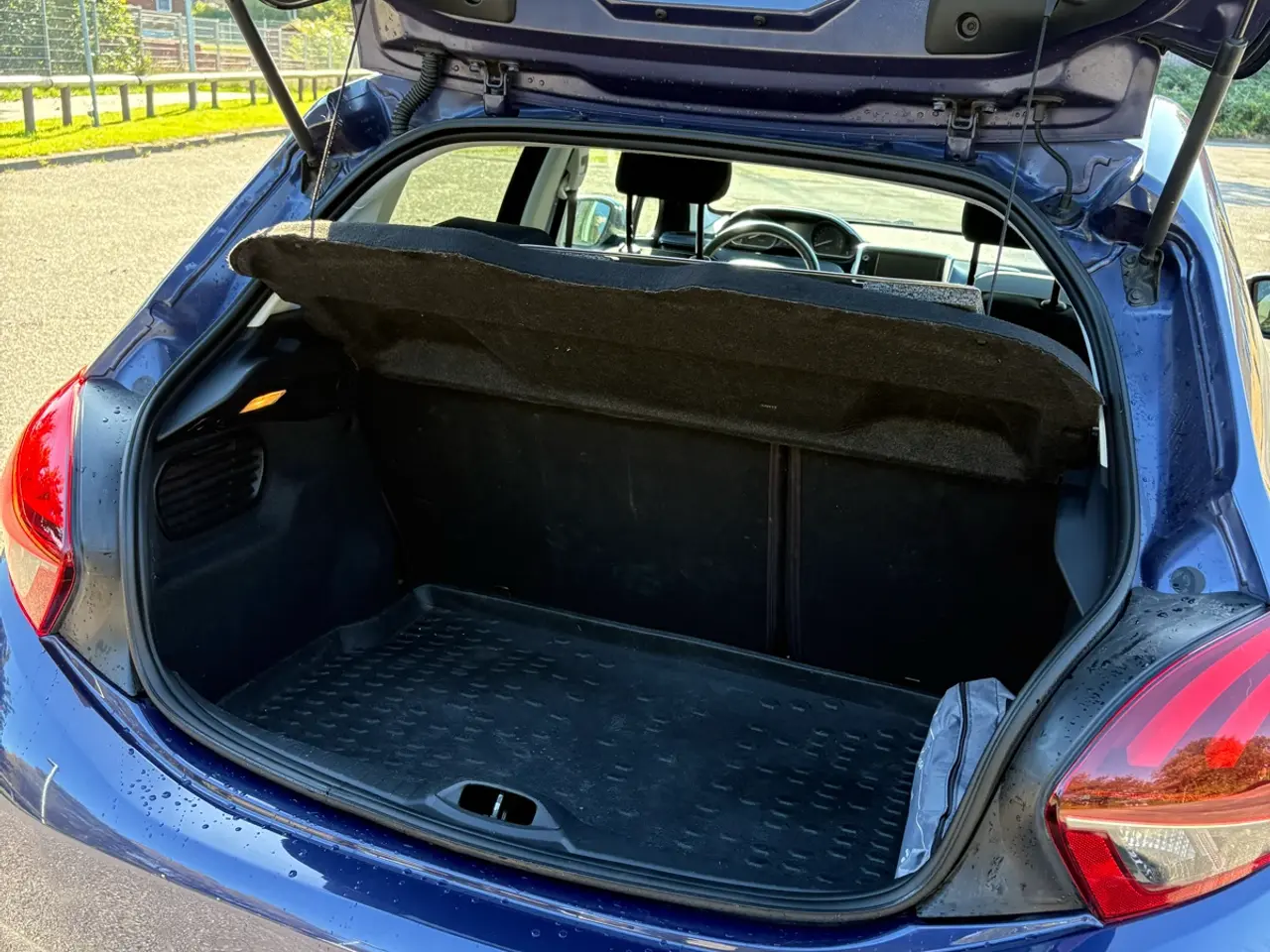 Billede 7 - Peugeot 208 Lav KM!