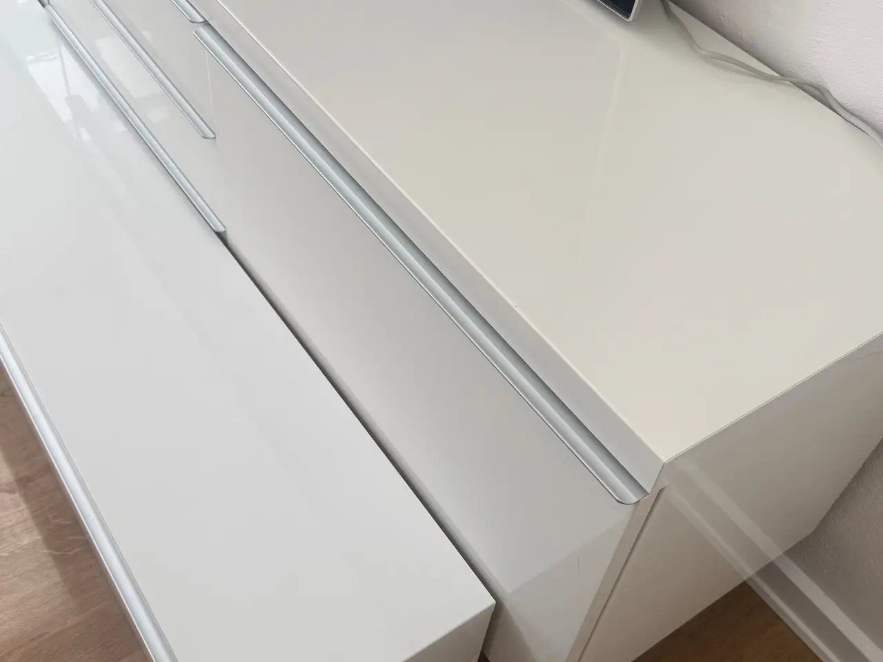 Billede 3 - TV skænk med overskab fra ikea