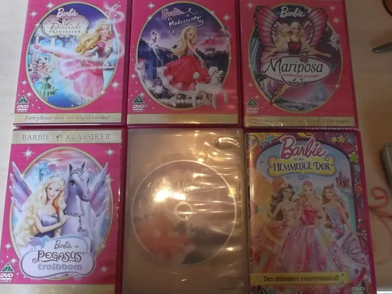 Billede 1 - Barbie dvd`er 4 stk