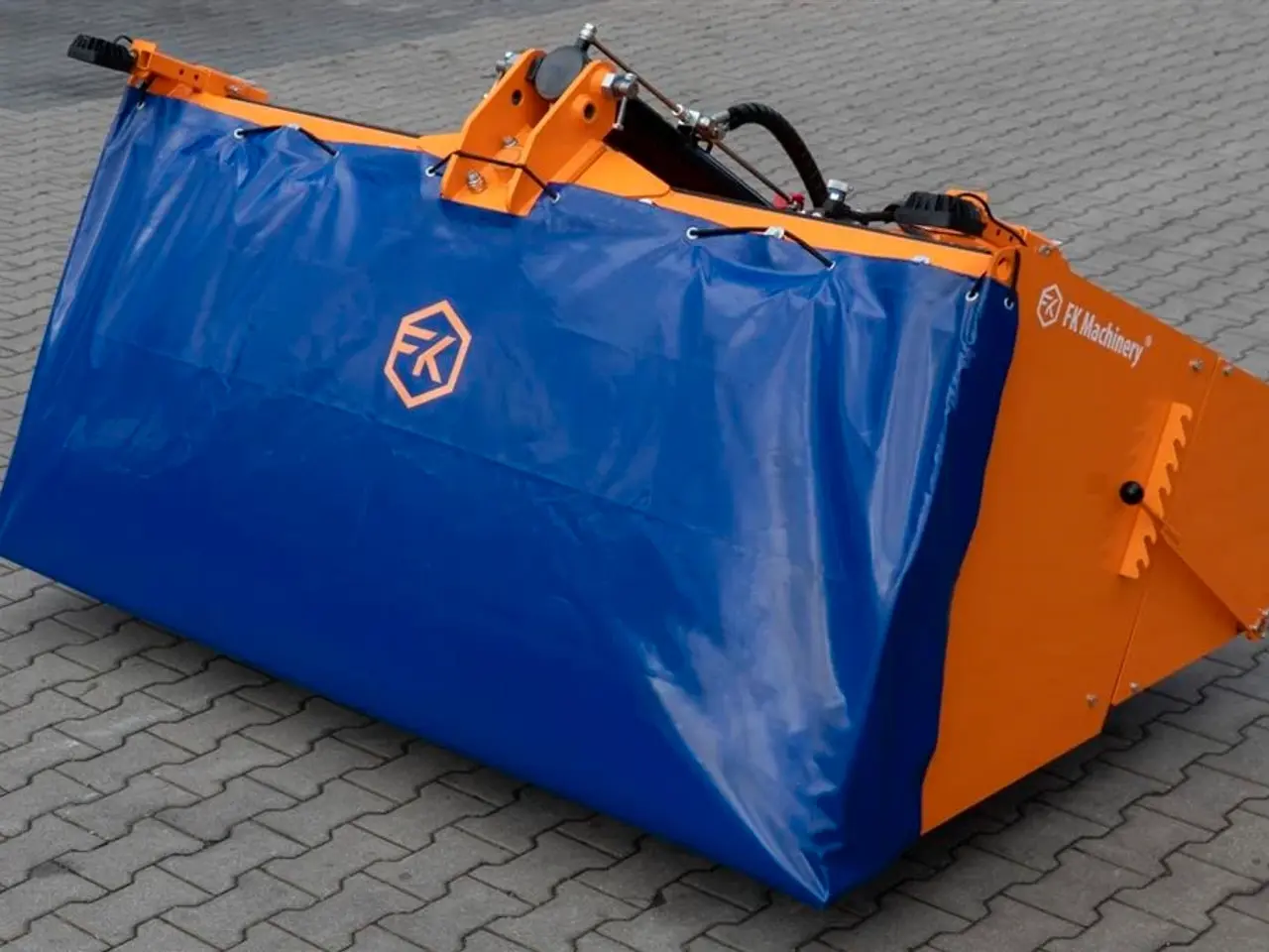Billede 10 - FK Machinery SSM160 Sand / Salt Master valseudlægger