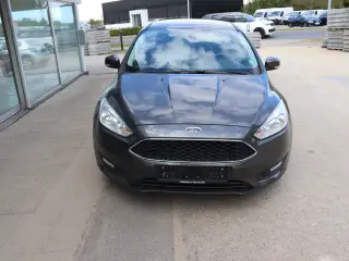 Ford Focus 1,5 TDCi 120 Business stc.