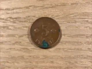 5 penniå