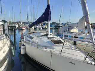 Benneteau 29 first