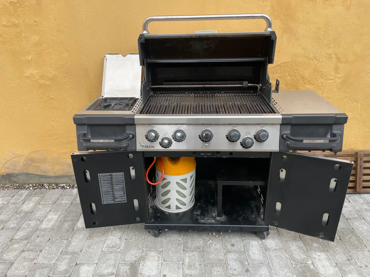 Billede 3 - Gasgrill Broil King m/tilbehør