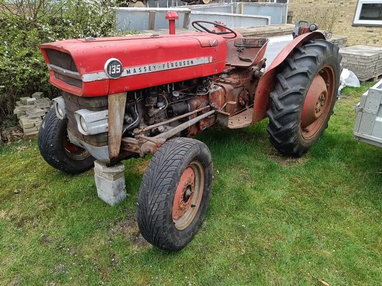 Billede 1 - Massey Ferguson 135 Benzin