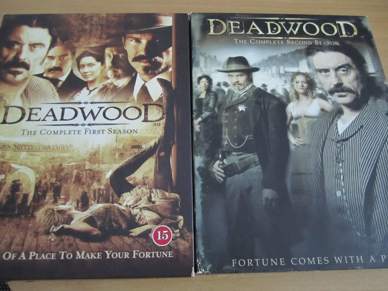 Billede 1 - BYD. DEADWOOD. Komplet 1-3. Box.