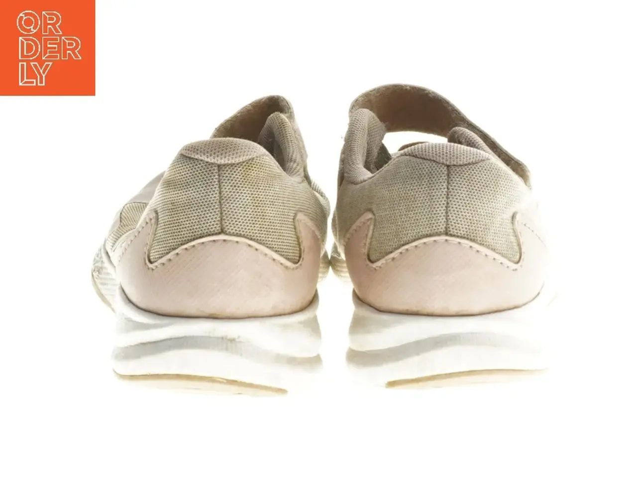 Billede 2 - New Balance løbesko til børn str. 33 fra New Balance (str. 33 )