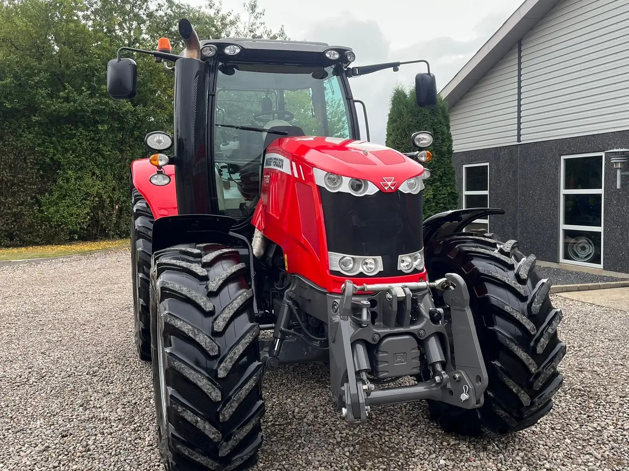 Billede 20 - Massey Ferguson 7720 Med frontlift og 4stk næsten nye dæk.