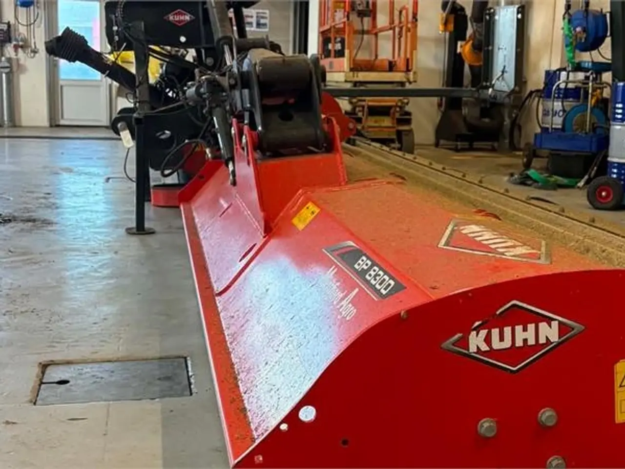 Billede 1 - Kuhn BP 8300 og BPR 305